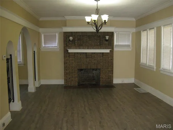 $174,900 | 6304 Cabanne Avenue, University City, MO 63130