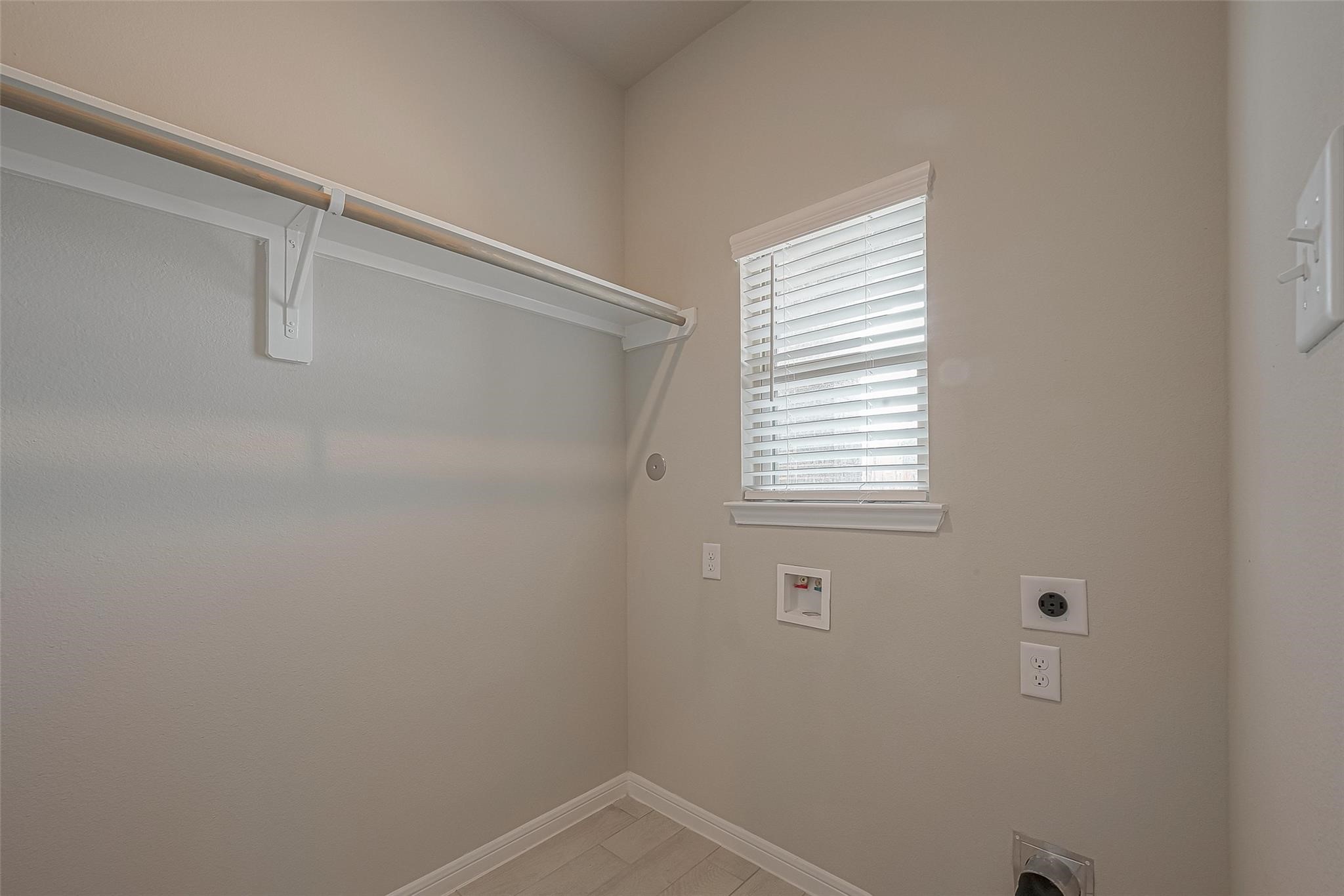 13326 Prado Rdg Lane Iowa Colony, TX 77583 - Photo 14 of 41