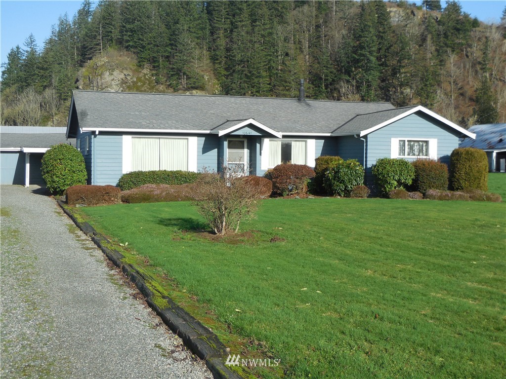 10641 Peter Anderson Road Burlington, WA 98233 - Photo 2 of 21 Gallery Image 2