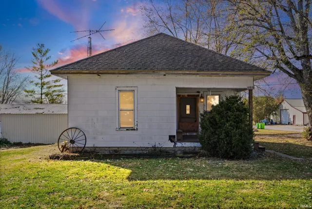 $140,000 | 11816 Orange Street, Clarks Hill, IN 47930