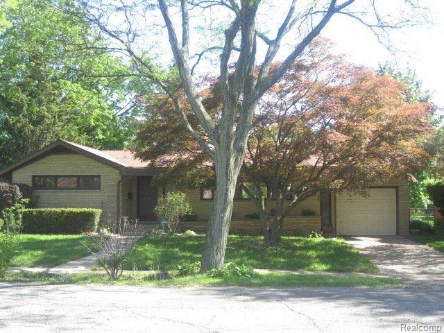 18163 Cornell Road Southfield, MI 48075 - Photo 1 of 17 001.JPG