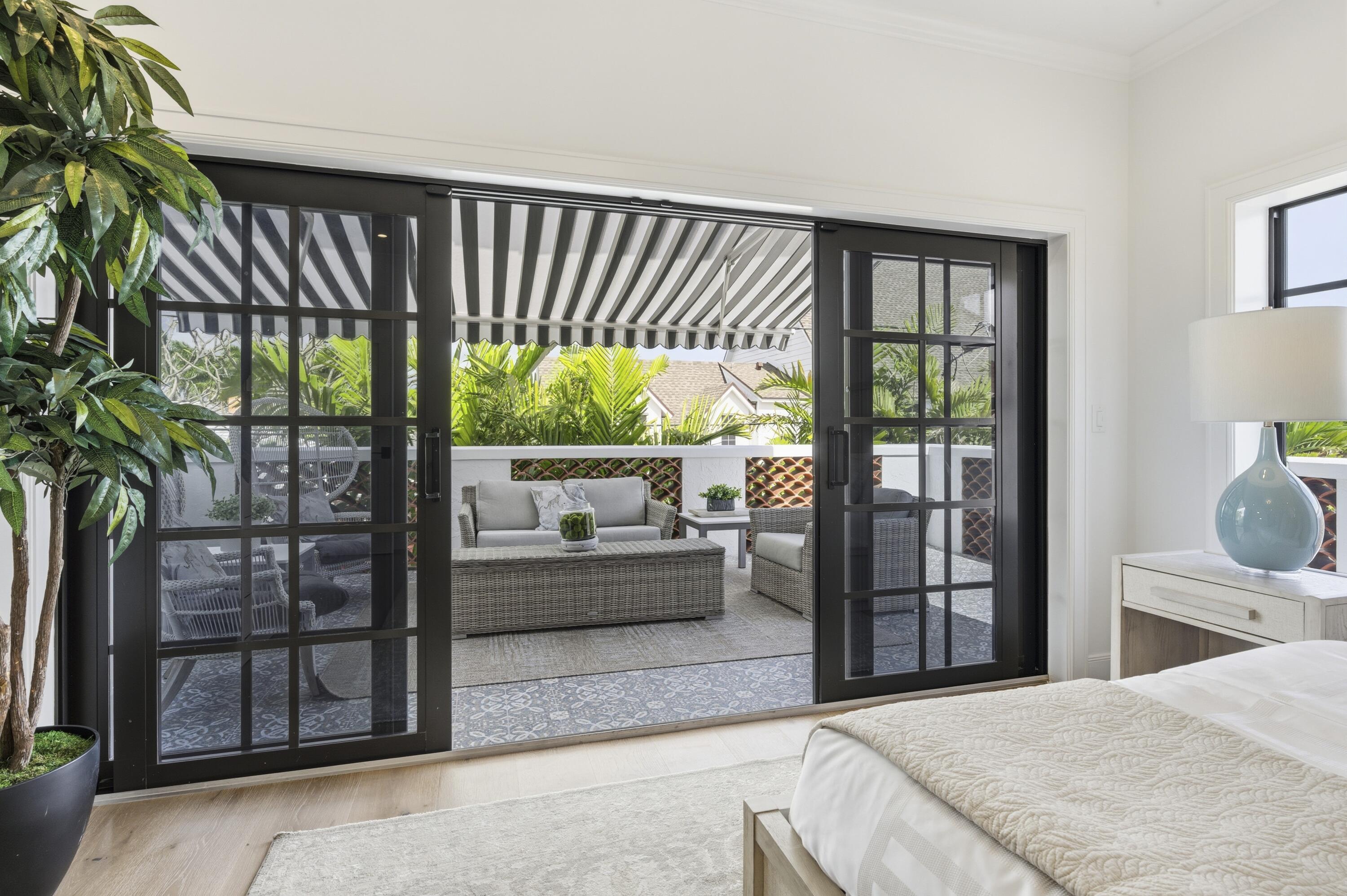 201 Murray Road West Palm Beach, FL 33405 - Photo 17 of 43 2ND FLR PRIMARY SUITE