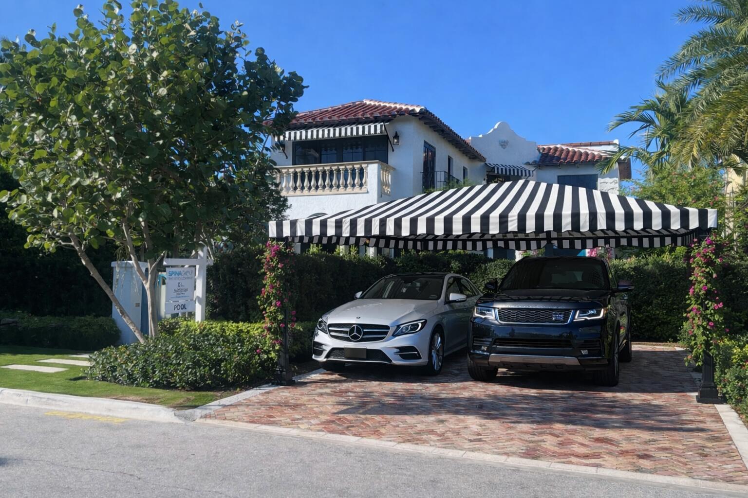 201 Murray Road West Palm Beach, FL 33405 - Photo 38 of 43 Virtual Staged Covered Parking