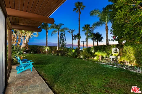 $5,250,000 | 27058 Sea Vista Drive, Malibu, CA 90265