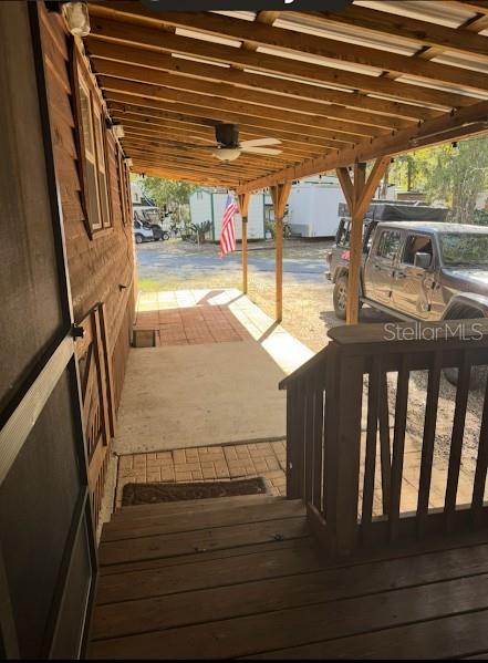 25235 142nd Lane Northeast, Unit 185 Fort McCoy, FL 32134 - Photo 16 of 49 a view of entryway