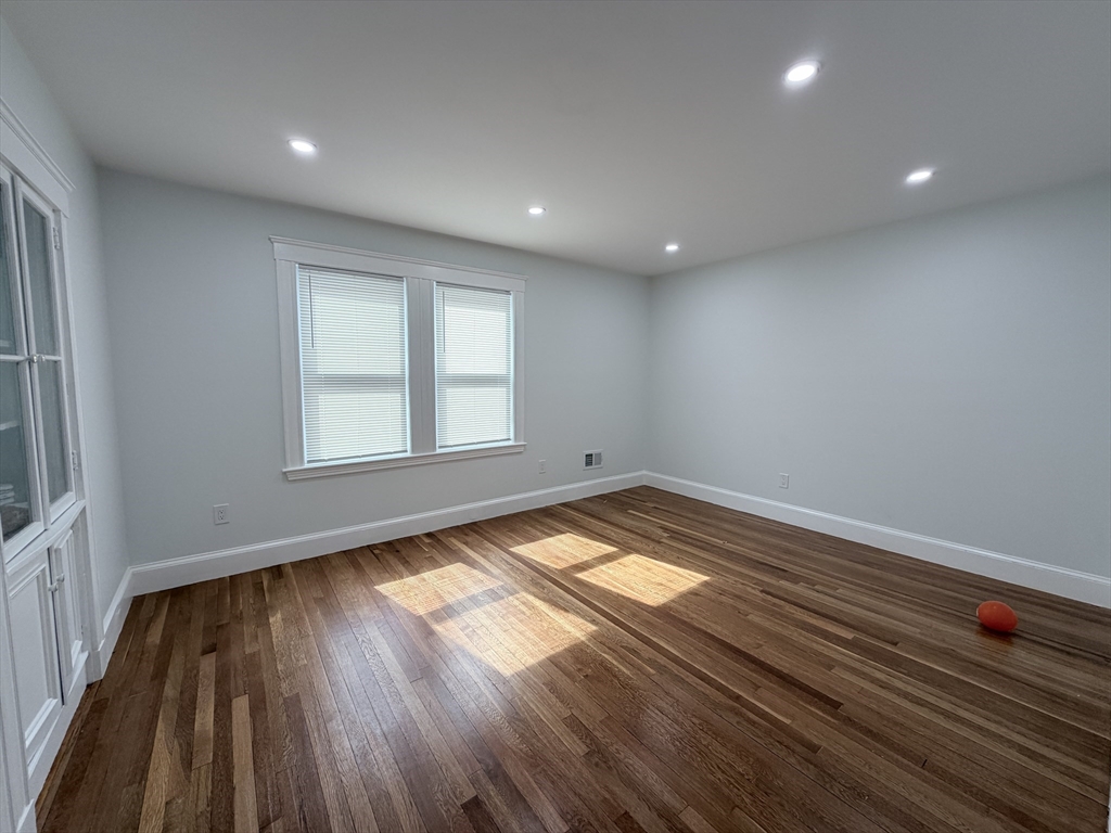 29-31 Bay State Road, Unit 29 Quincy, MA 02171 - Photo 9 of 11