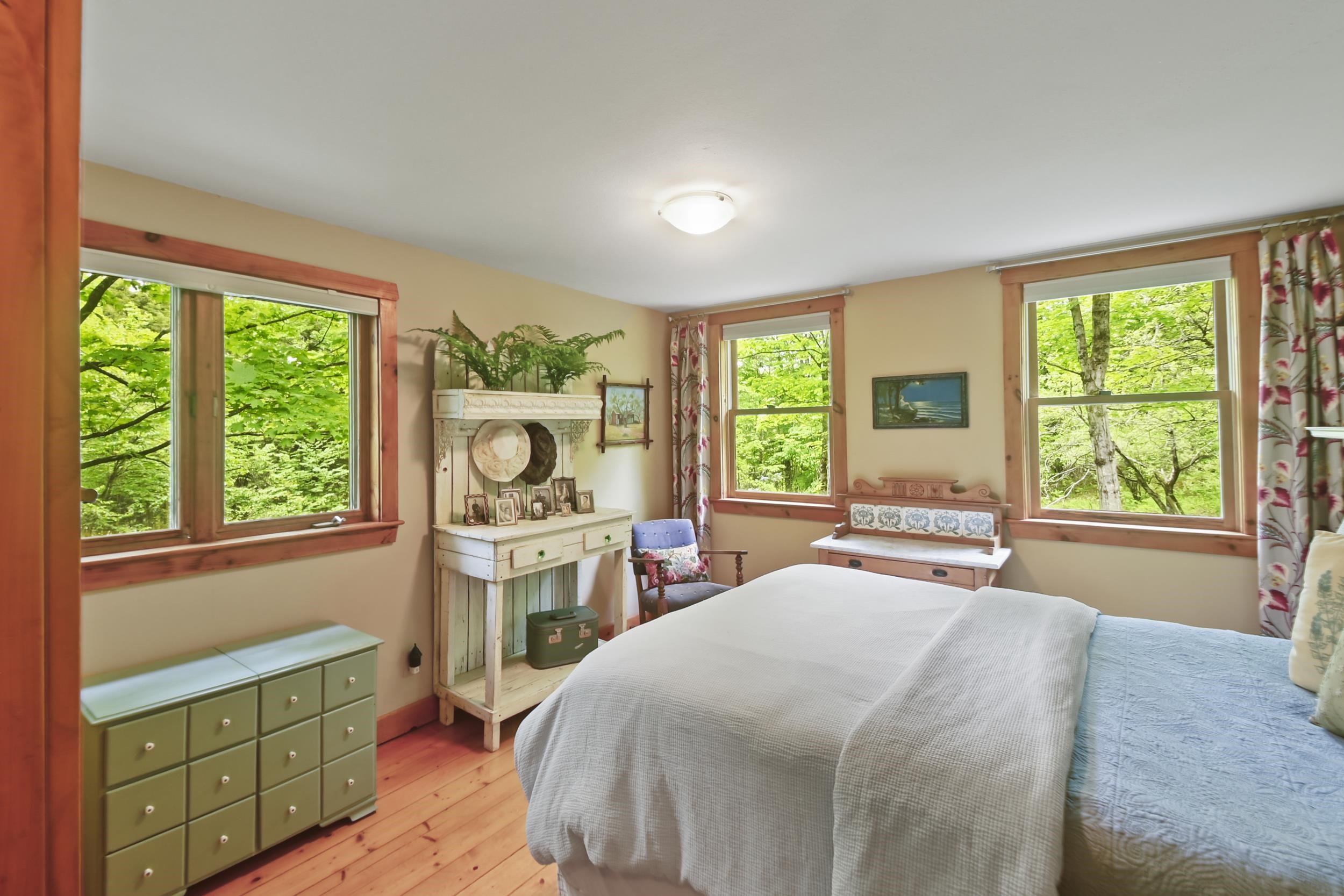 117 Barrett Hill Road Wilton, NH 03086 - Photo 18 of 37