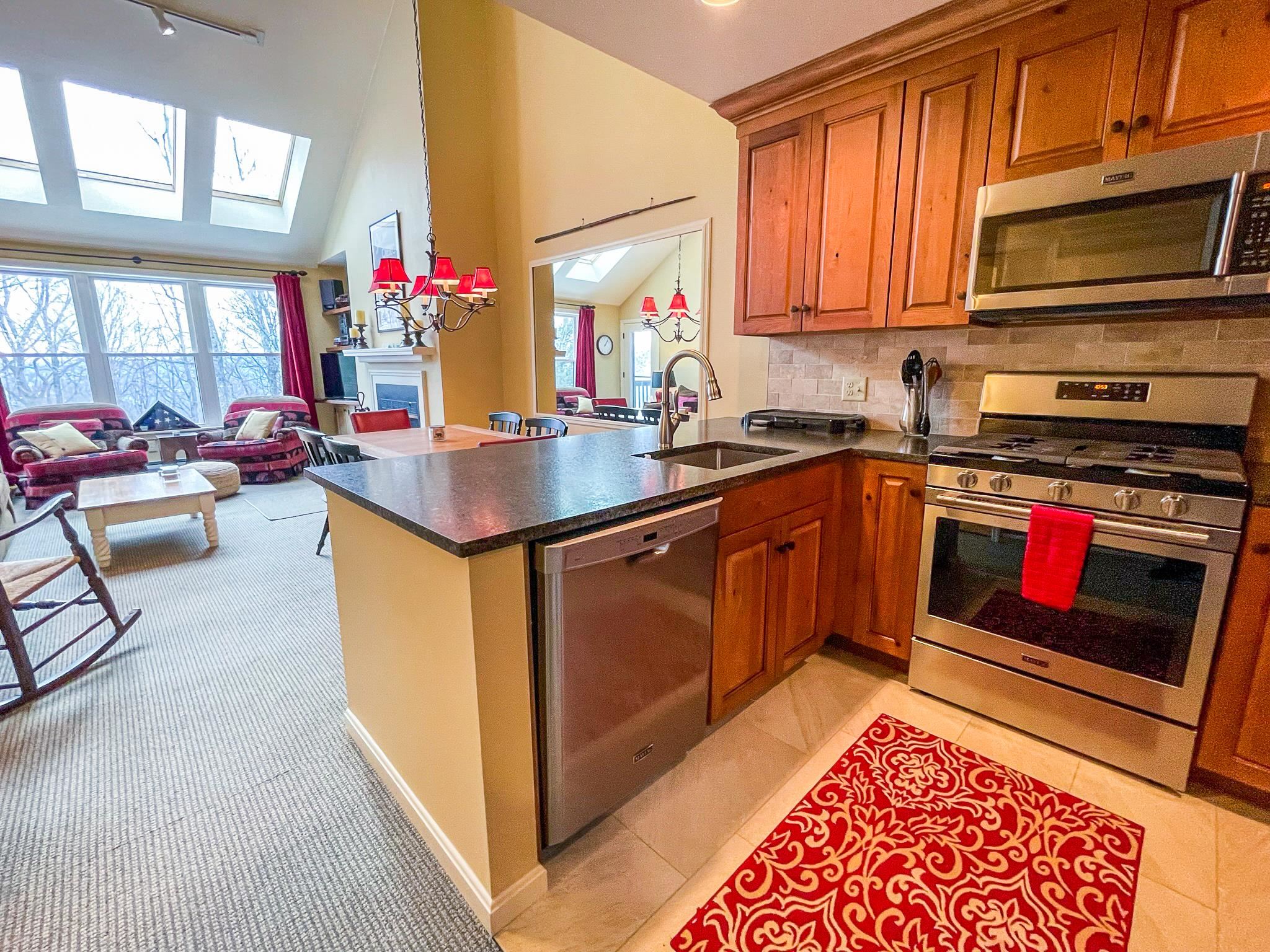 69 White Loop, Unit E302 Ludlow, VT 05149 - Photo 21 of 25 Gallery Image 21