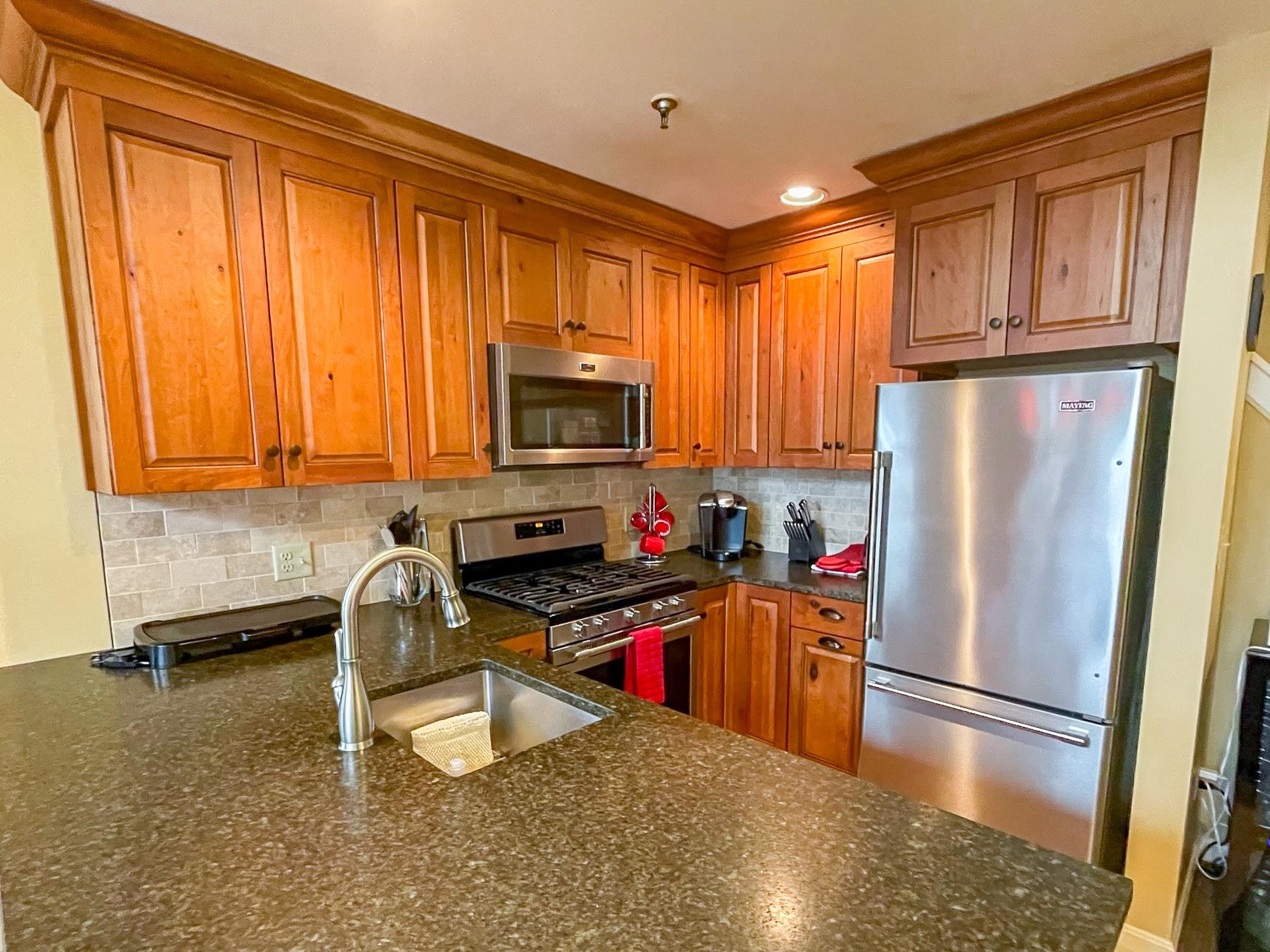 69 White Loop, Unit E302 Ludlow, VT 05149 - Photo 23 of 25 Gallery Image 23