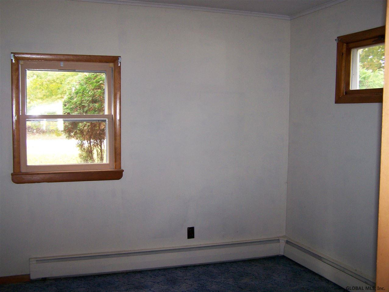408 Crook's Grove Road Milton, NY 12020 - Photo 13 of 24 Photo 13