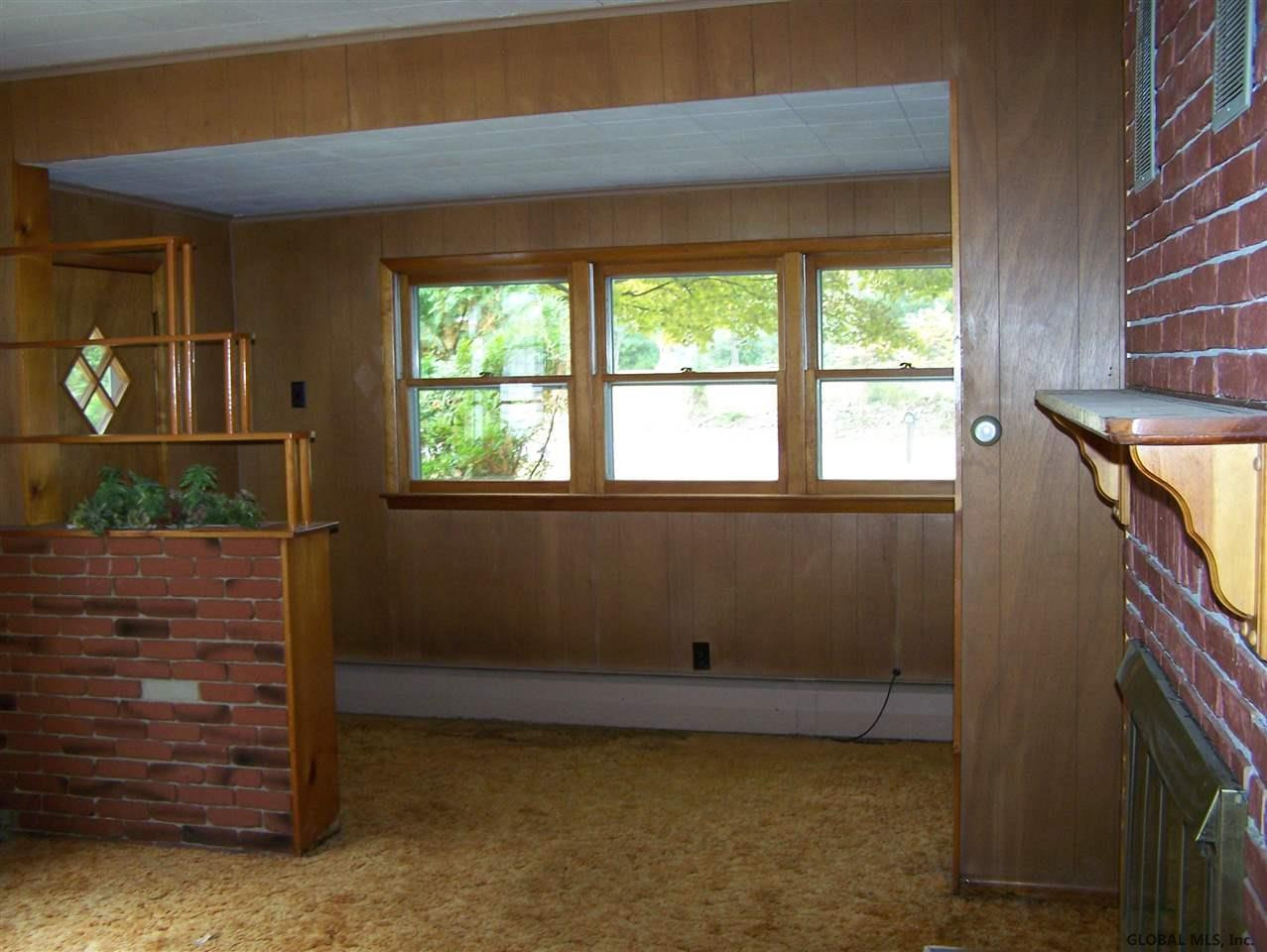 408 Crook's Grove Road Milton, NY 12020 - Photo 4 of 24 Photo 4