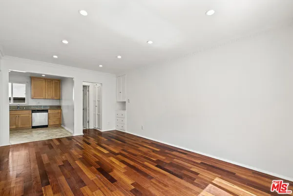 $1,895 | 1235 North Harper Avenue, Unit 19, West Hollywood, CA 90046