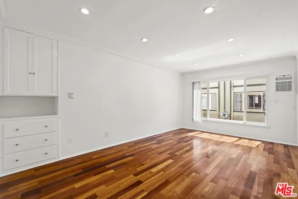 $1,895 | 1235 North Harper Avenue, Unit 19, West Hollywood, CA 90046