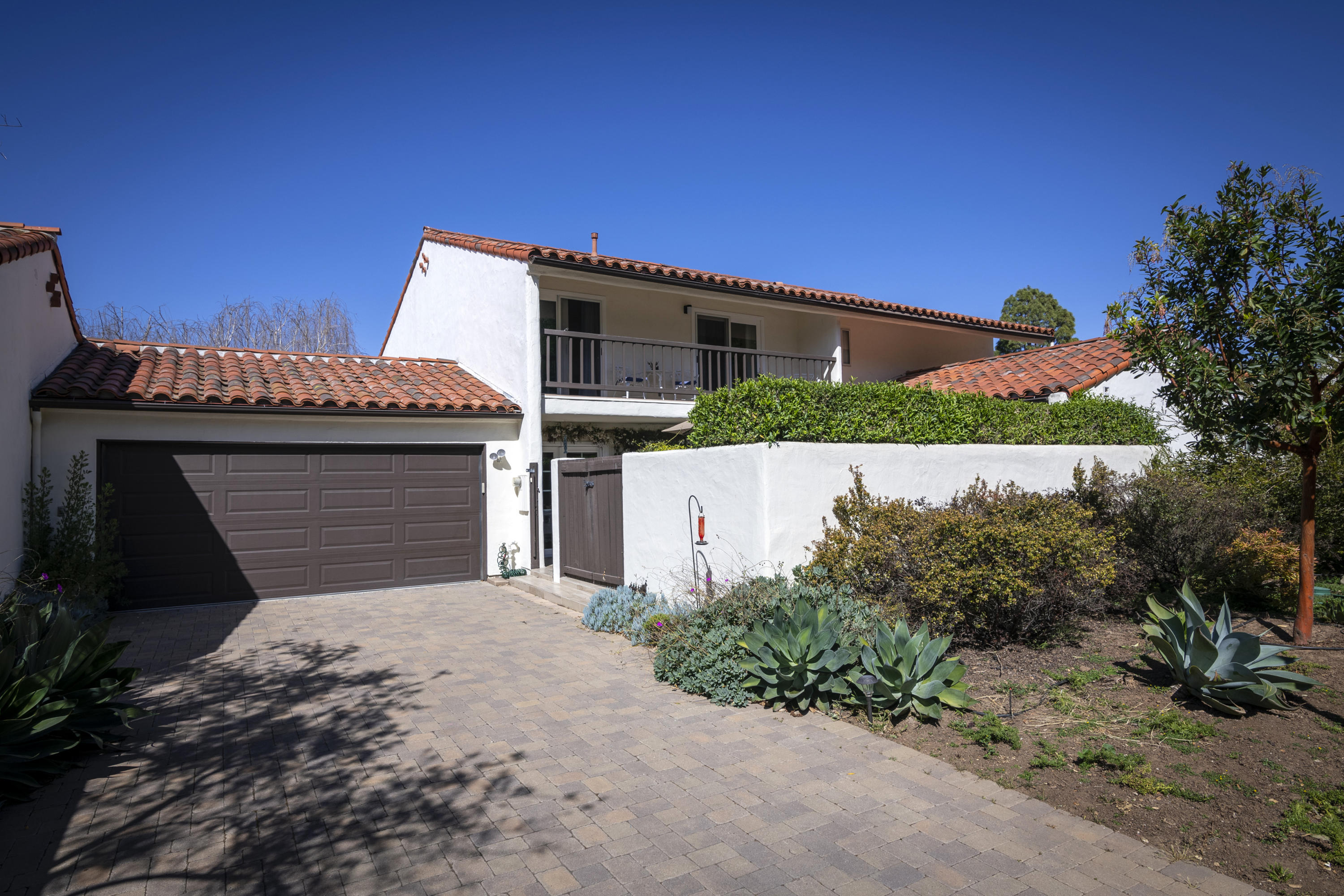1000 Fairway Road Santa Barbara, CA 93108 - Photo 1 of 28 _TOM9460