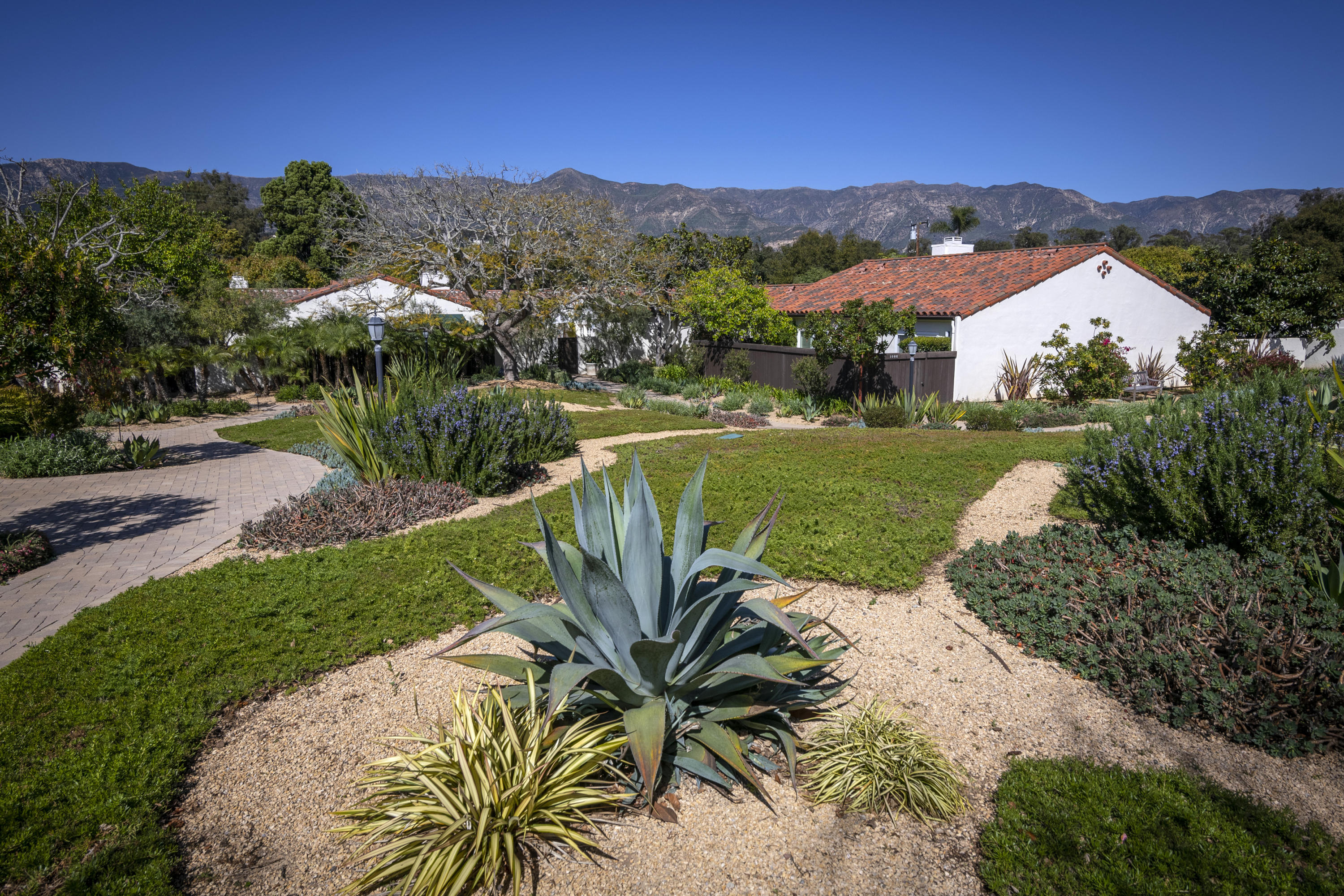 1000 Fairway Road Santa Barbara, CA 93108 - Photo 4 of 28 _TOM9454