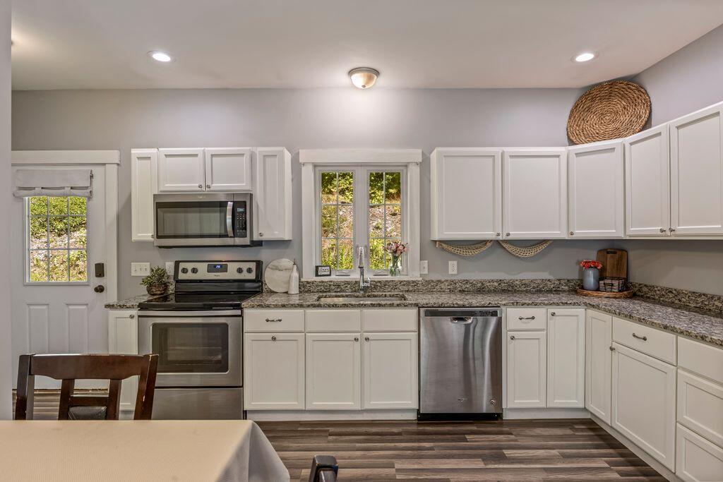 74 East Ridge Road Sabattus, ME 04280 - Photo 9 of 34 Kitchen