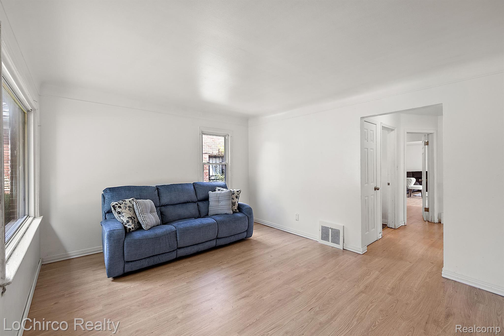 17664 Evergreen Road Detroit, MI 48219 - Photo 8 of 43 Gallery Image 8