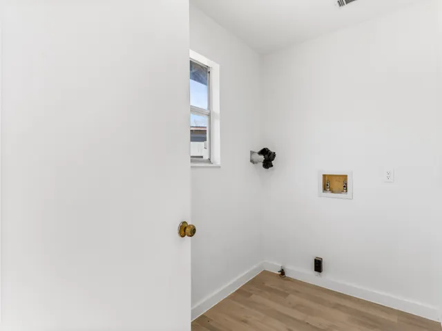 $2,000 | 5519 Kincer Road, Damon, TX 77430