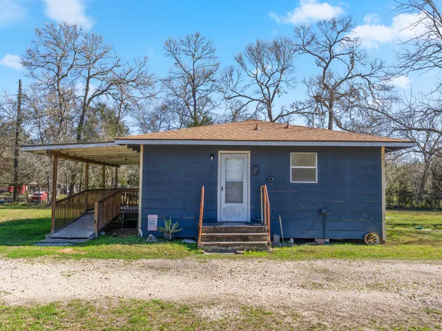 $2,000 | 5519 Kincer Road, Damon, TX 77430