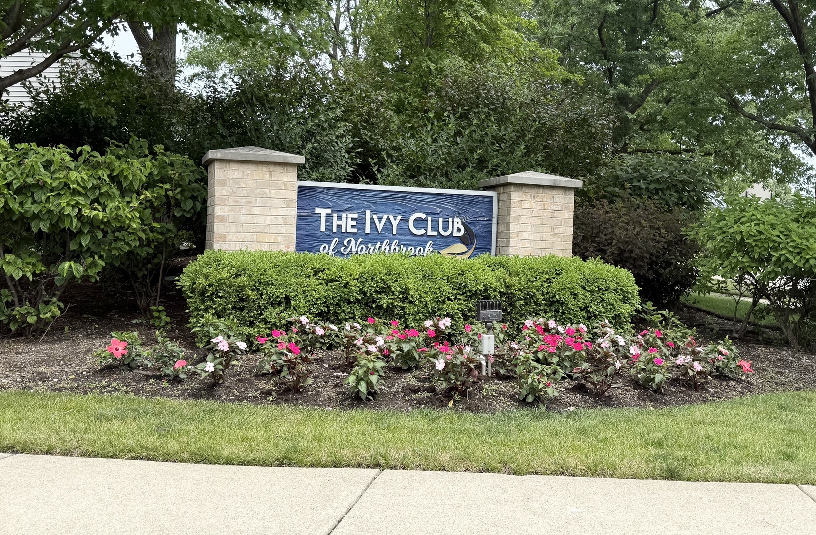 48 Wellesley Circle Northbrook, IL 60062 - Photo 25 of 25