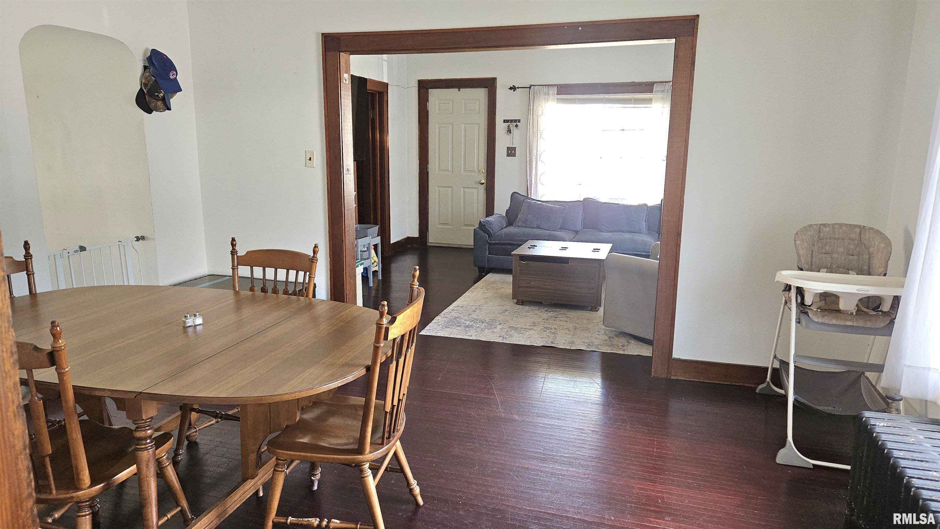 1790 East Chestnut Street Canton, IL 61520 - Photo 9 of 16