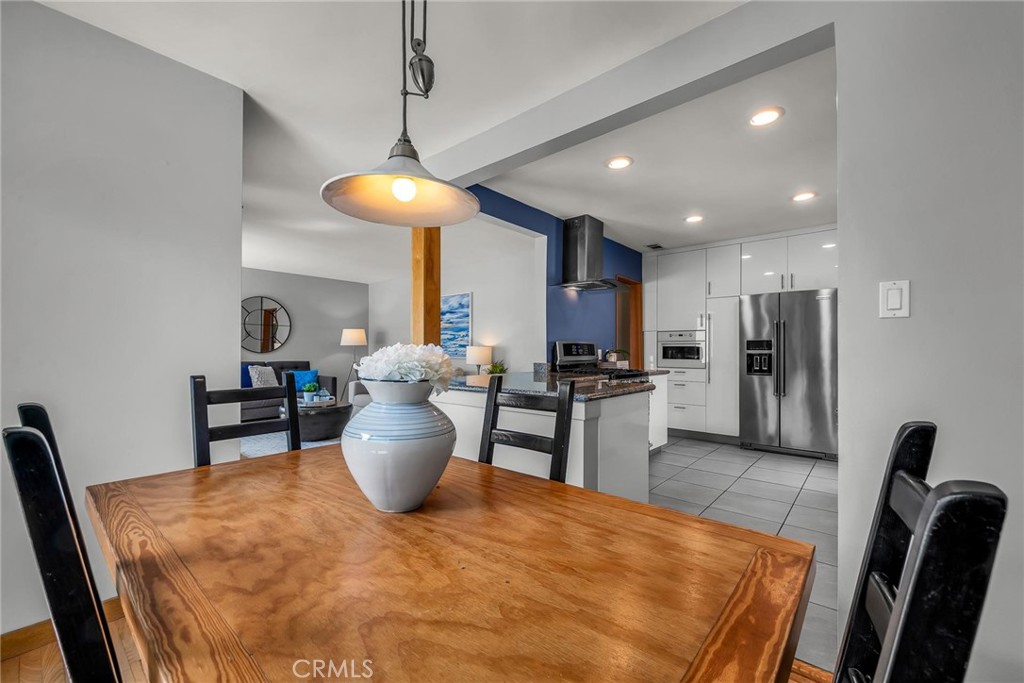 701 Hillcrest Street El Segundo, CA 90245 - Photo 6 of 31