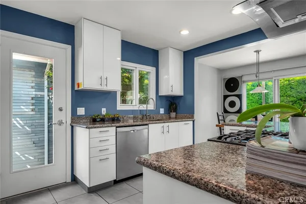 $1,975,000 | 701 Hillcrest Street, El Segundo, CA 90245
