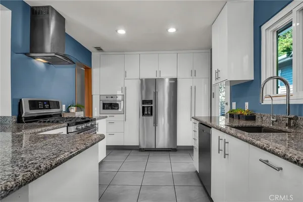 $1,975,000 | 701 Hillcrest Street, El Segundo, CA 90245