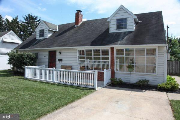 1408 Wogan Road York, PA 17404 - Photo 2 of 31