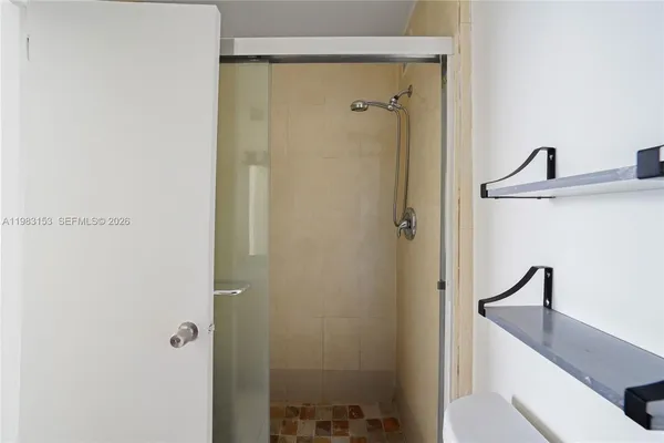 $2,600 | 2000 Northeast 135th Street, Unit 1010, North Miami, FL 33181