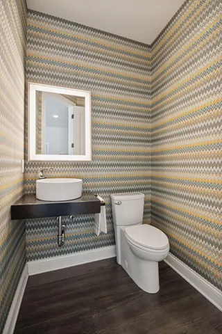 $975,000 | 845 Juniper Circle North, Lake Elmo, MN 55042