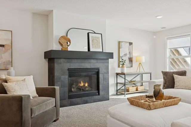 $975,000 | 845 Juniper Circle North, Lake Elmo, MN 55042