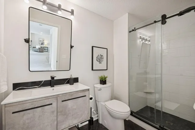 $975,000 | 845 Juniper Circle North, Lake Elmo, MN 55042