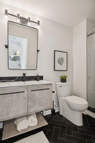 $975,000 | 845 Juniper Circle North, Lake Elmo, MN 55042