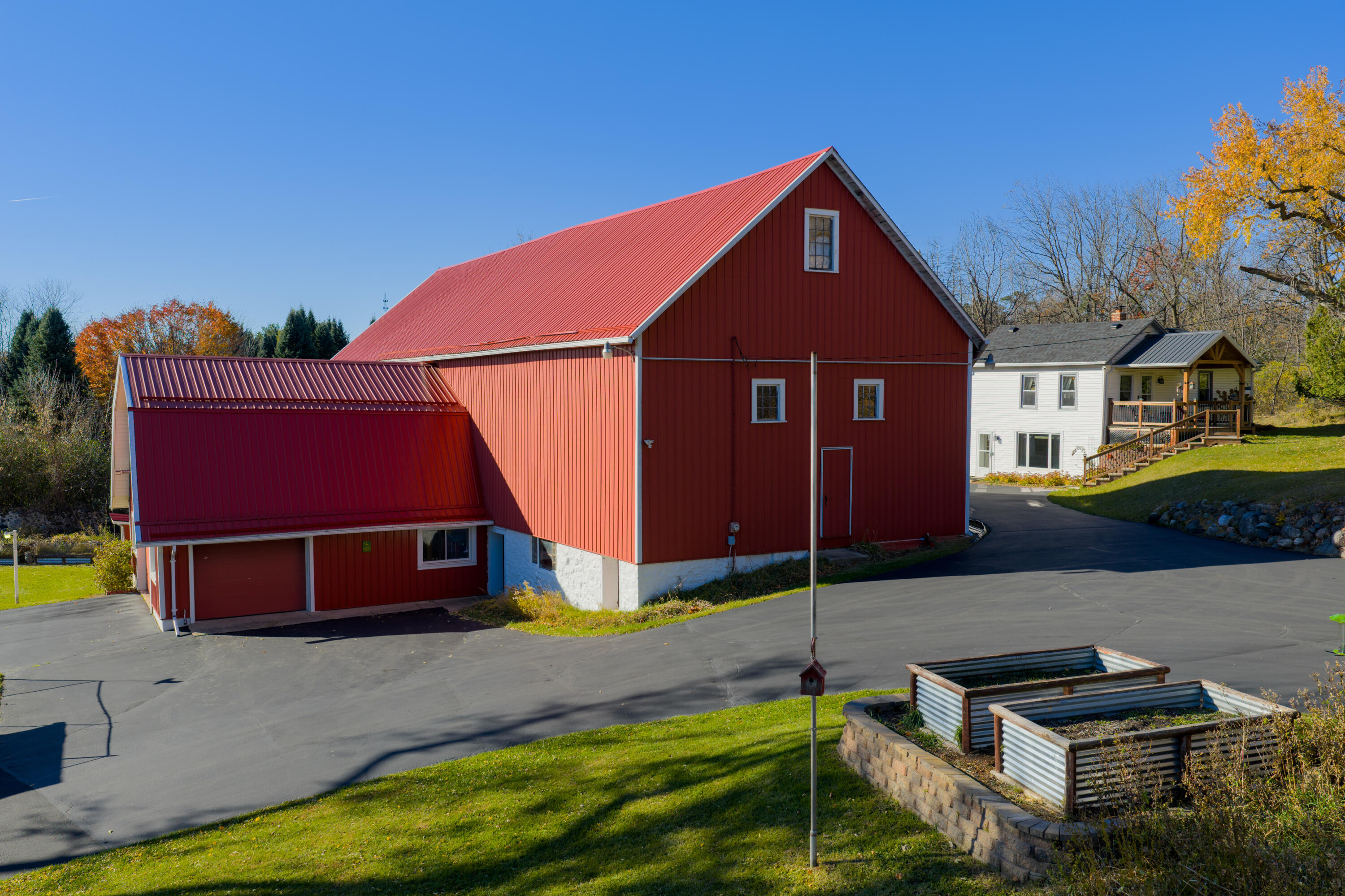 18 Highway 18 Delafield, WI 53018 - Photo 85 of 111 Barn Pic 3
