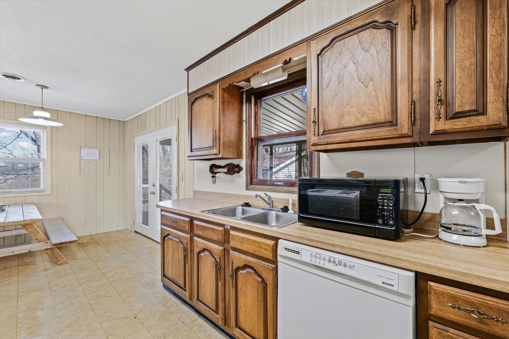 646 North Cove Court Decatur, IL 62521 - Photo 15 of 33