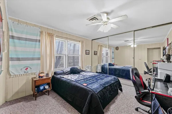 $130,000 | 646 North Cove Court, Decatur, IL 62521