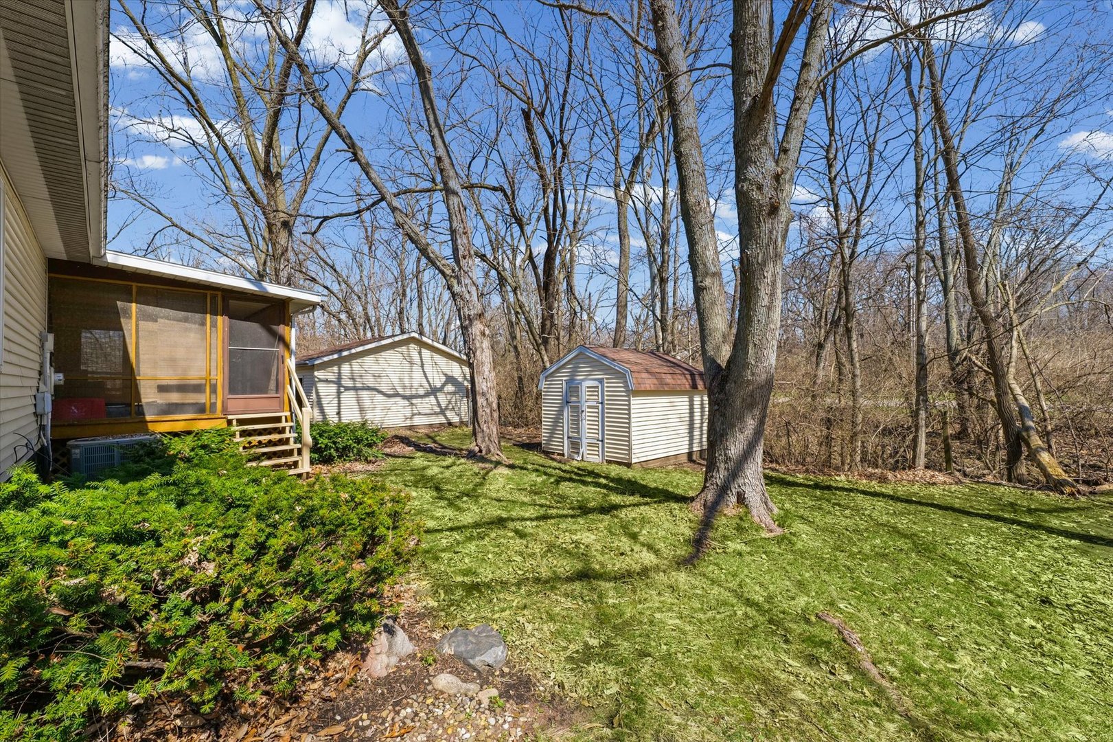 646 North Cove Court Decatur, IL 62521 - Photo 29 of 33
