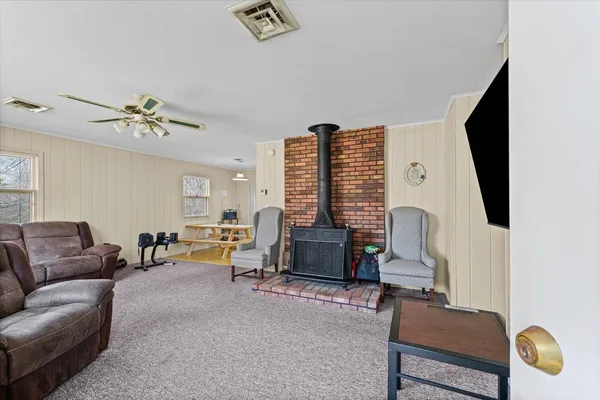 $130,000 | 646 North Cove Court, Decatur, IL 62521