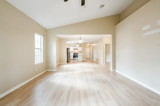 $1,700 | 7024 Eastwood Street, Houston, TX 77021