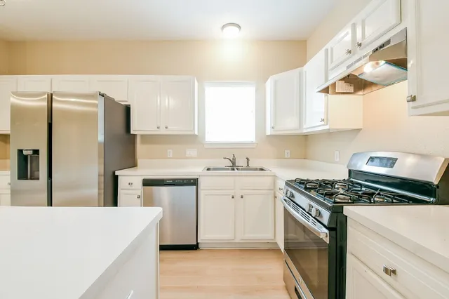 $1,700 | 7024 Eastwood Street, Houston, TX 77021