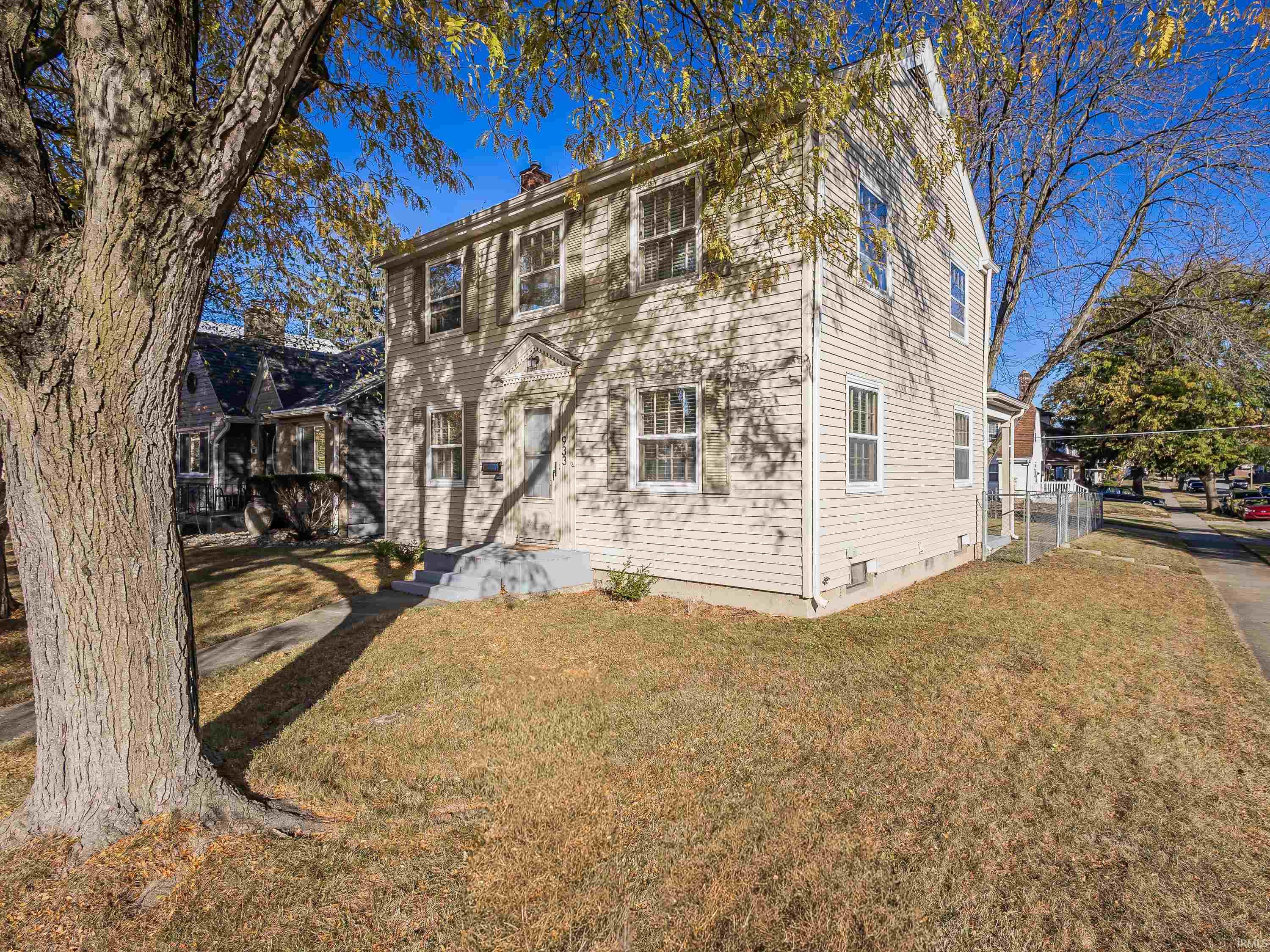 933 East Rudisill Boulevard Fort Wayne, IN 46806 - Photo 2 of 22