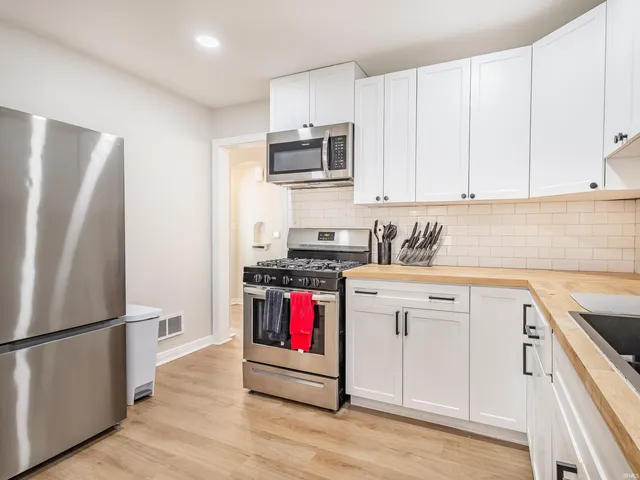 $210,000 | 933 East Rudisill Boulevard, Fort Wayne, IN 46806