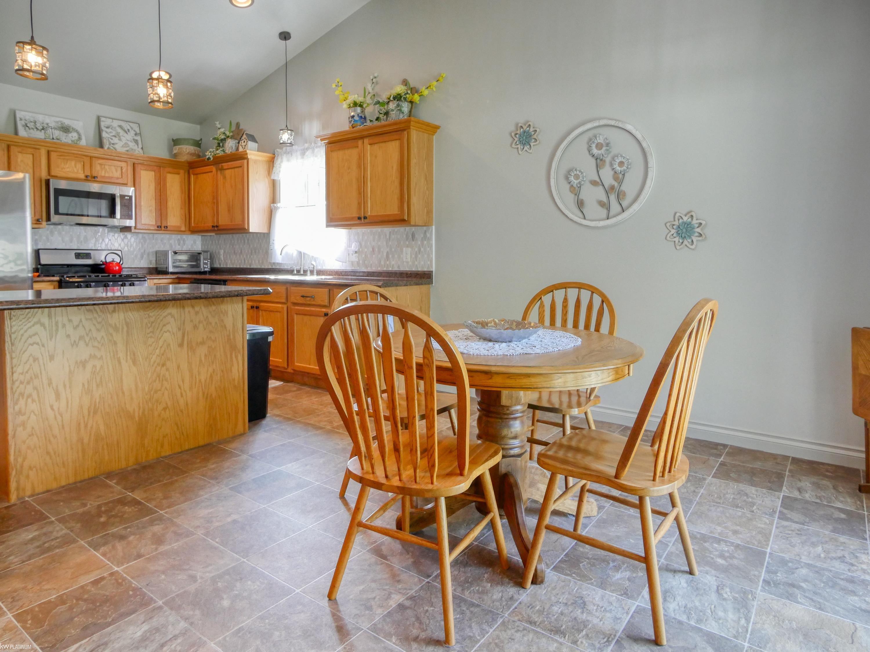 9532 Amy Road Algonac, MI 48001 - Photo 16 of 33