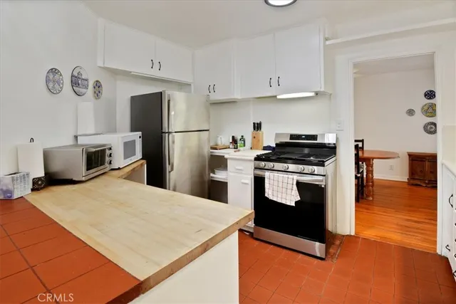 $999,000 | 4221 Hazel Kirk Drive, Los Angeles, CA 90027