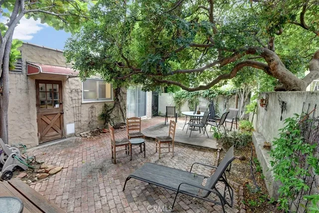 $999,000 | 4221 Hazel Kirk Drive, Los Angeles, CA 90027