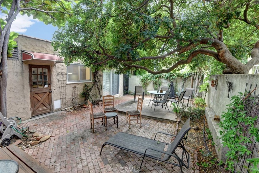 4221 Hazel Kirk Drive Los Angeles, CA 90027 - Photo 19 of 20