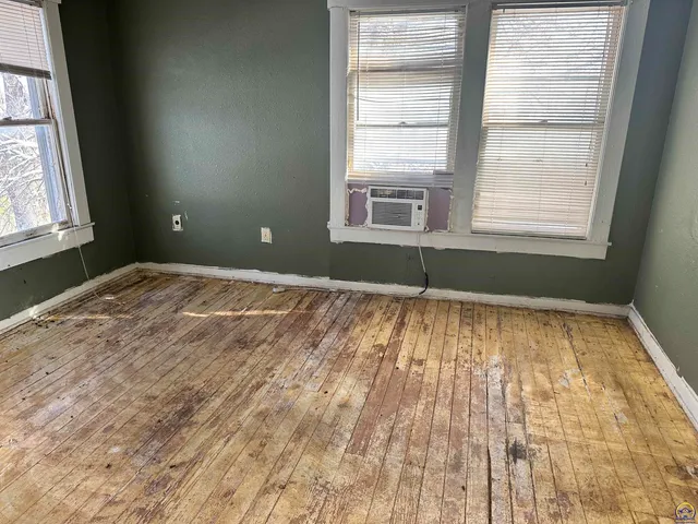 $55,000 | 1231 North Harrison Street, Auburn, KS 66402