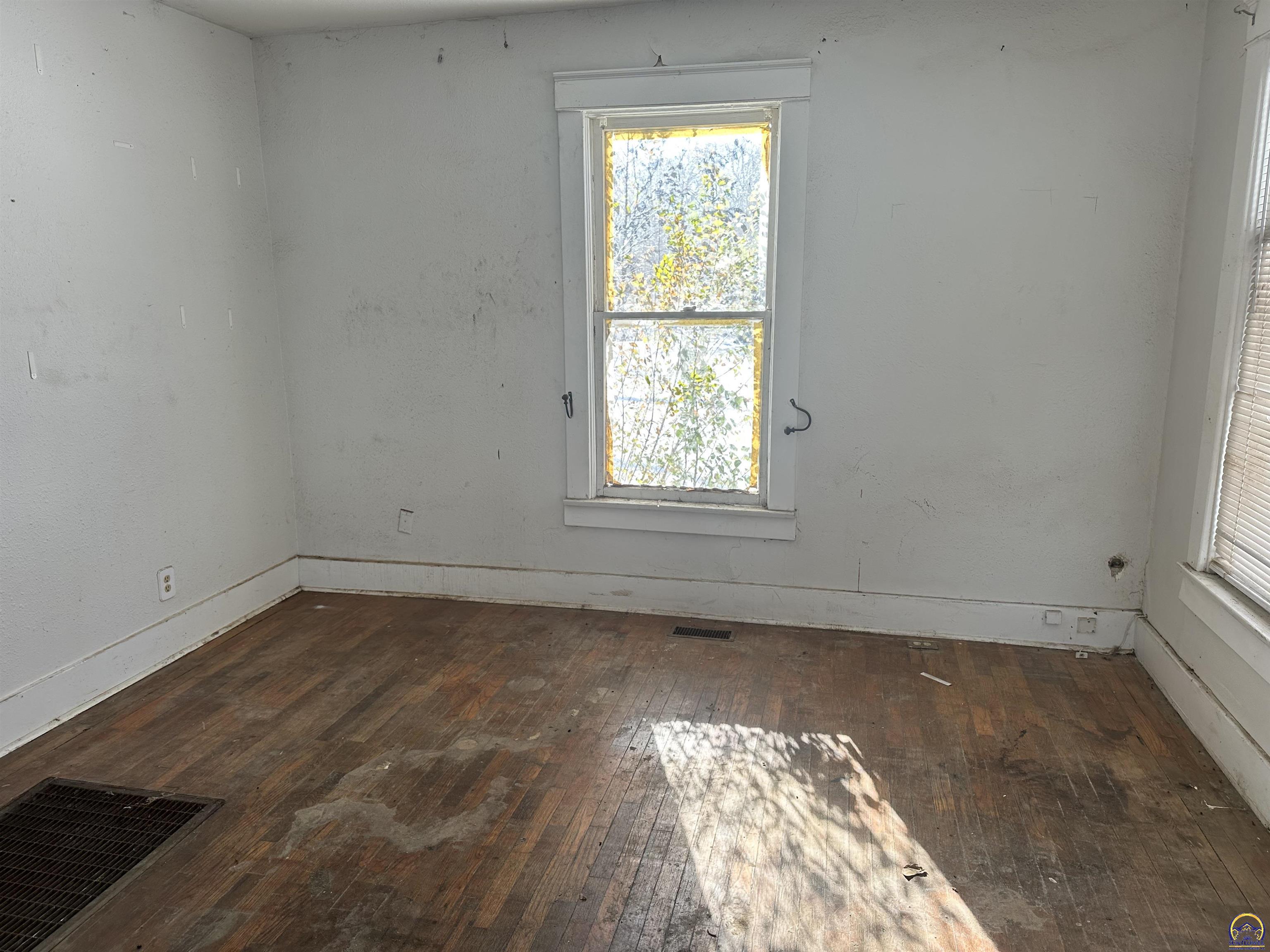 1231 North Harrison Street Auburn, KS 66402 - Photo 6 of 9