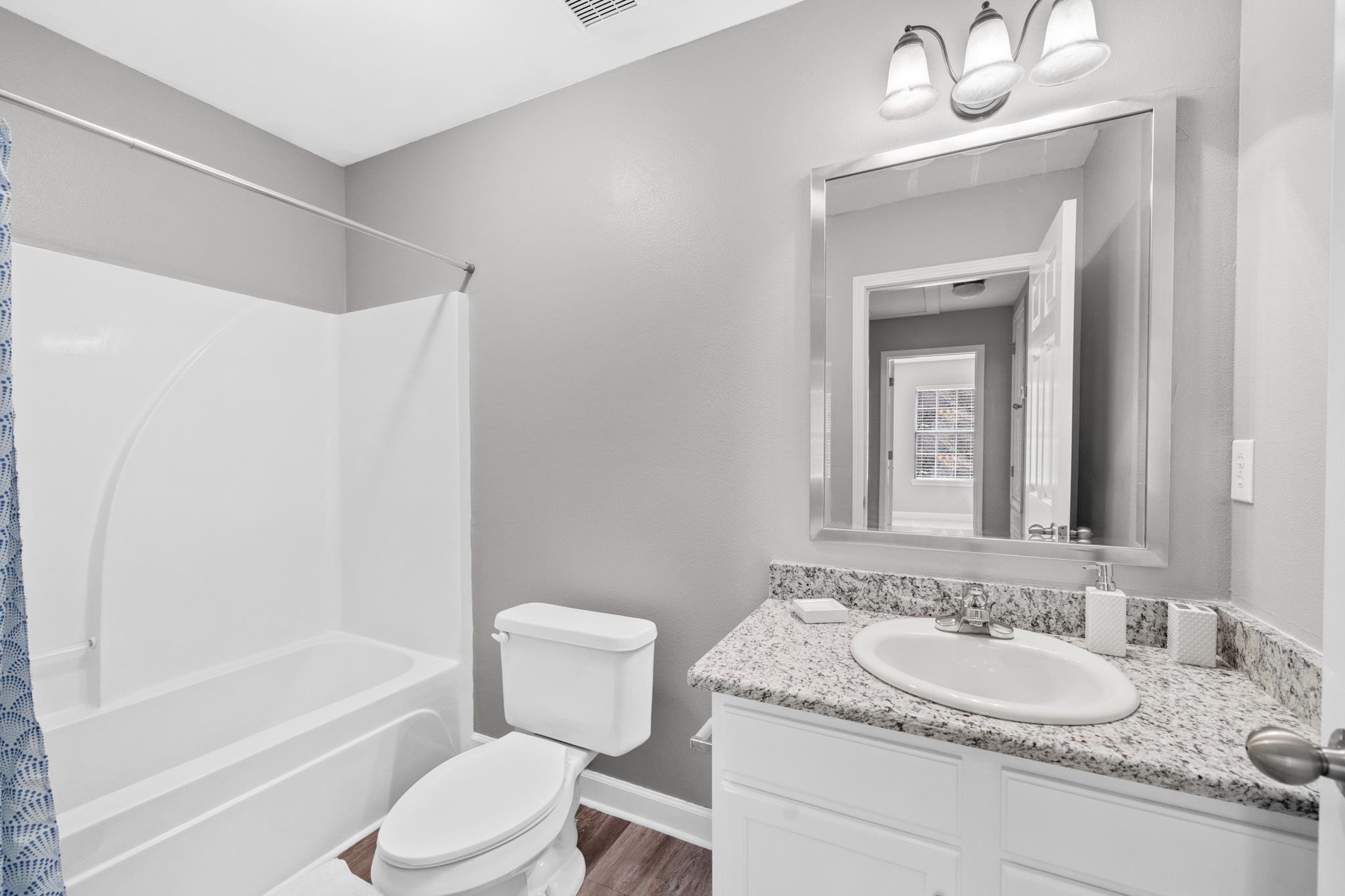 313 Ridgewood Daphne, AL 36526 - Photo 16 of 26